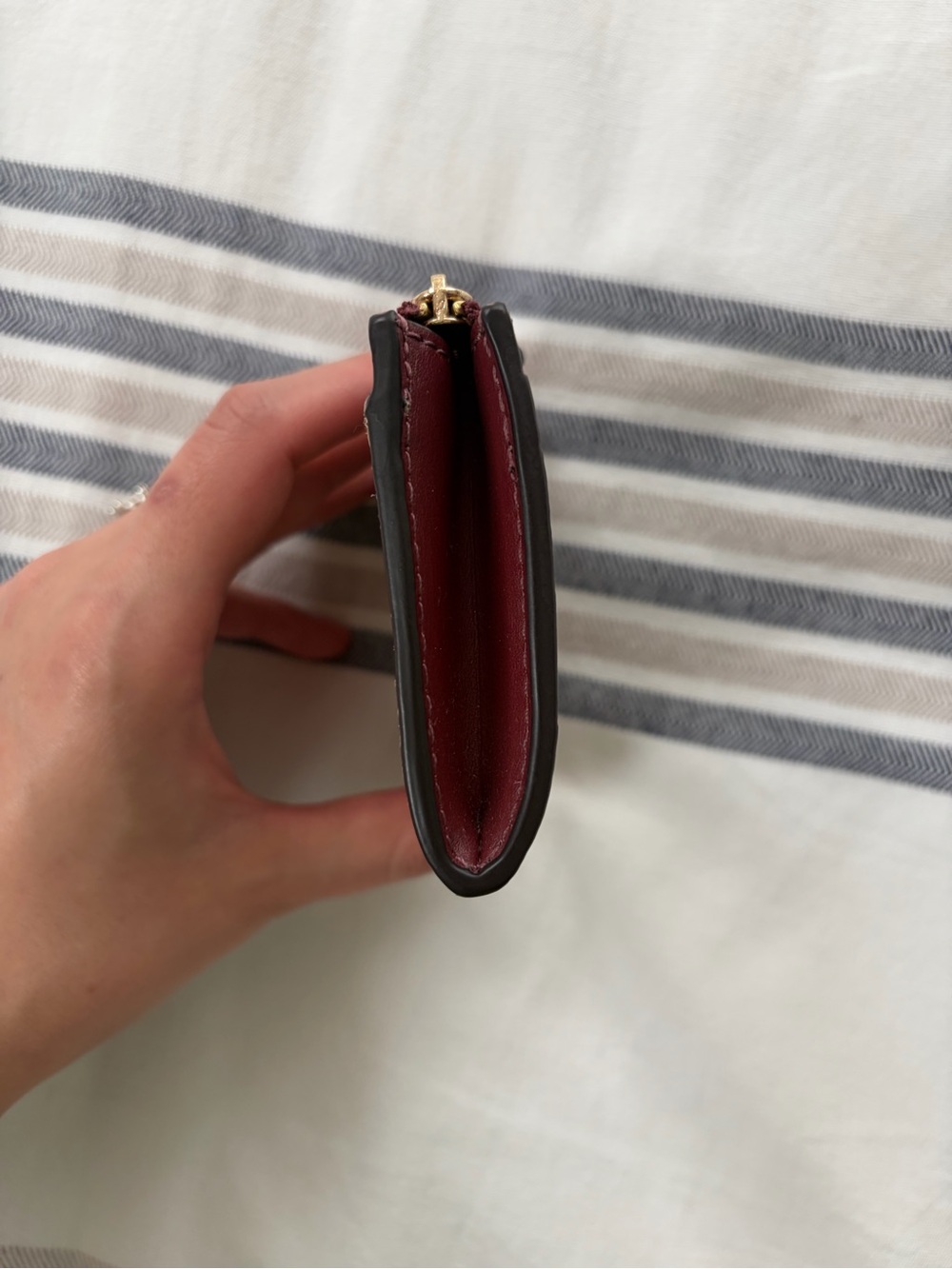 Coach Brown Signature Floral Zip Card Case with Burgundy Trim - Picture 3 of 7